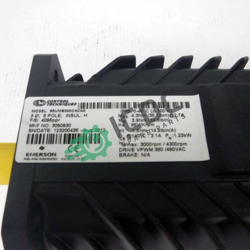 CONTROL TECHNIQUES - 95UMB300 - Motor - Image 2